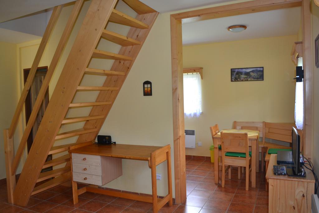 Pod Knizeci, Trojanovice
